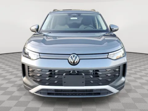 Another view of 2025 Volkswagen Tiguan S for sale in Auburn, WA at Auburn Volkswagen