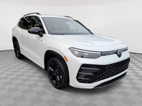 More photos of 2025 Volkswagen Tiguan SE R-Line Black at Auburn Volkswagen, WA