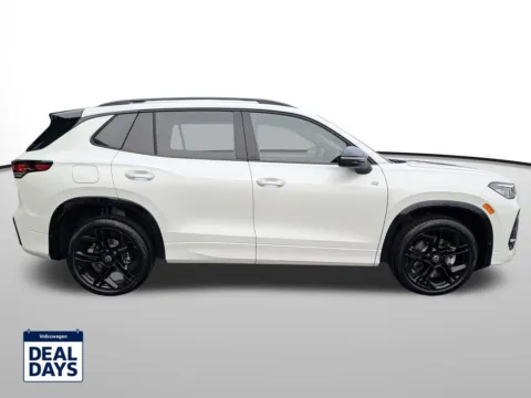 More photos of 2025 Volkswagen Tiguan 2.0T SE R-Line Black at Auburn Volkswagen, WA