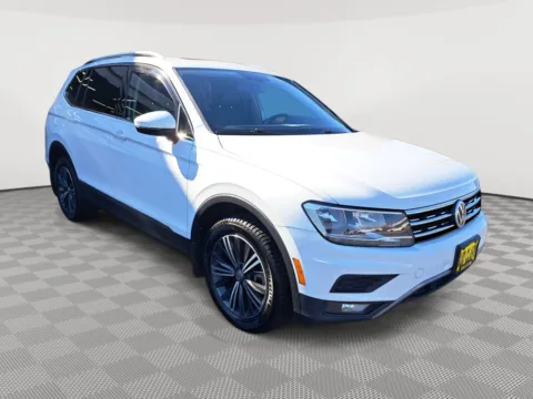 More photos of 2019 Volkswagen Tiguan SEL at Auburn Volkswagen, WA