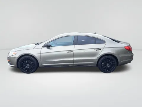 Another view of 2009 Volkswagen CC VR6 for sale in Auburn, WA at Auburn Volkswagen