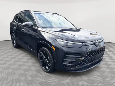 More photos of 2025 Volkswagen Tiguan SE R-Line Black at Auburn Volkswagen, WA