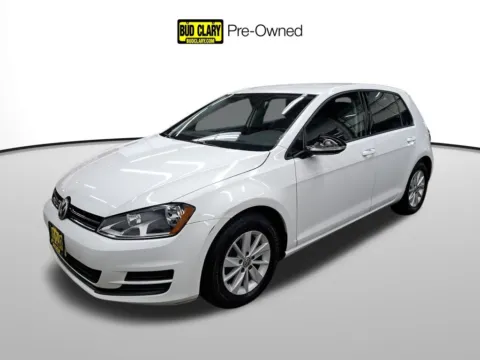 White 2015 Volkswagen Golf TSI SE 4-Door for sale in Auburn, WA