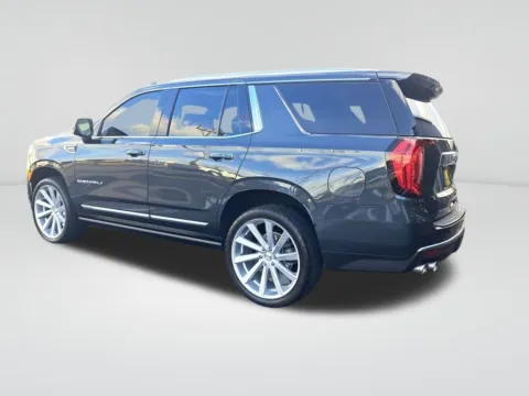 Another view of 2021 GMC Yukon Denali for sale in Auburn, WA at Auburn Volkswagen