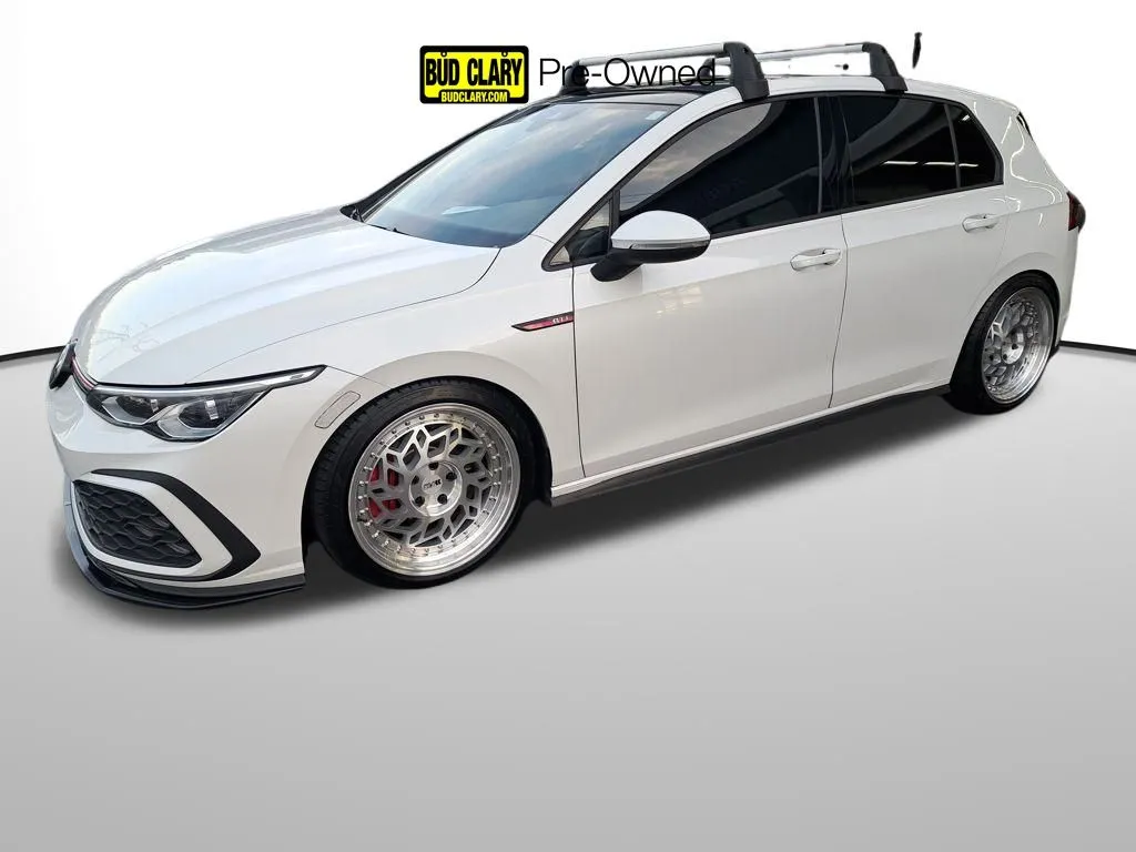 White 2023 Volkswagen Golf GTI 2.0T SE for sale in Auburn, WA