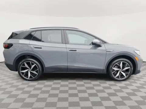 More photos of 2025 Volkswagen ID.4 Pro S at Auburn Volkswagen, WA