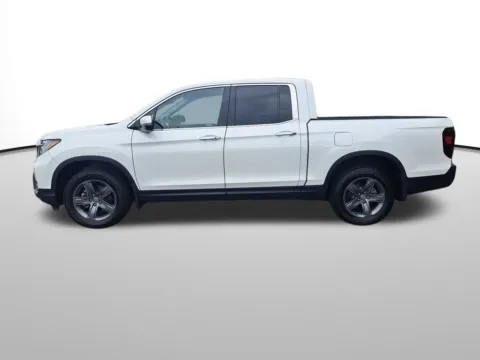 Photos of 2022 Honda Ridgeline RTL-E for sale in Auburn, WA at Auburn Volkswagen