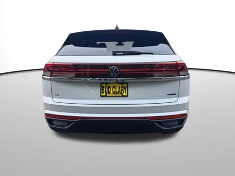 More photos of 2026 Volkswagen Atlas Cross Sport 2.0T SE at Auburn Volkswagen, WA