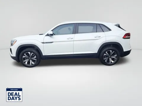 Photos of 2026 Volkswagen Atlas Cross Sport 2.0T SE for sale in Auburn, WA at Auburn Volkswagen