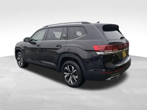 Another view of 2026 Volkswagen Atlas 2.0T SE for sale in Auburn, WA at Bud Clary Auburn Volkswagen