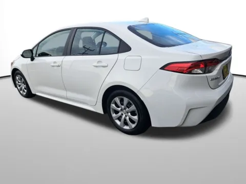 Another view of 2023 Toyota Corolla LE for sale in Auburn, WA at Auburn Volkswagen