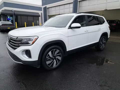 White 2024 Volkswagen Atlas 2.0T SE w/Technology for sale in Auburn, WA