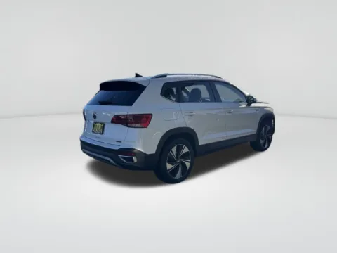 Another view of 2024 Volkswagen Taos 1.5T SE for sale in Auburn, WA at Auburn Volkswagen