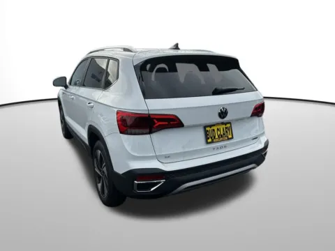 More photos of 2024 Volkswagen Taos 1.5T SE at Auburn Volkswagen, WA
