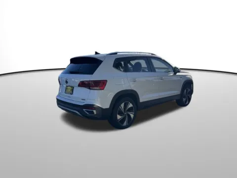 Another view of 2024 Volkswagen Taos 1.5T SE for sale in Auburn, WA at Auburn Volkswagen