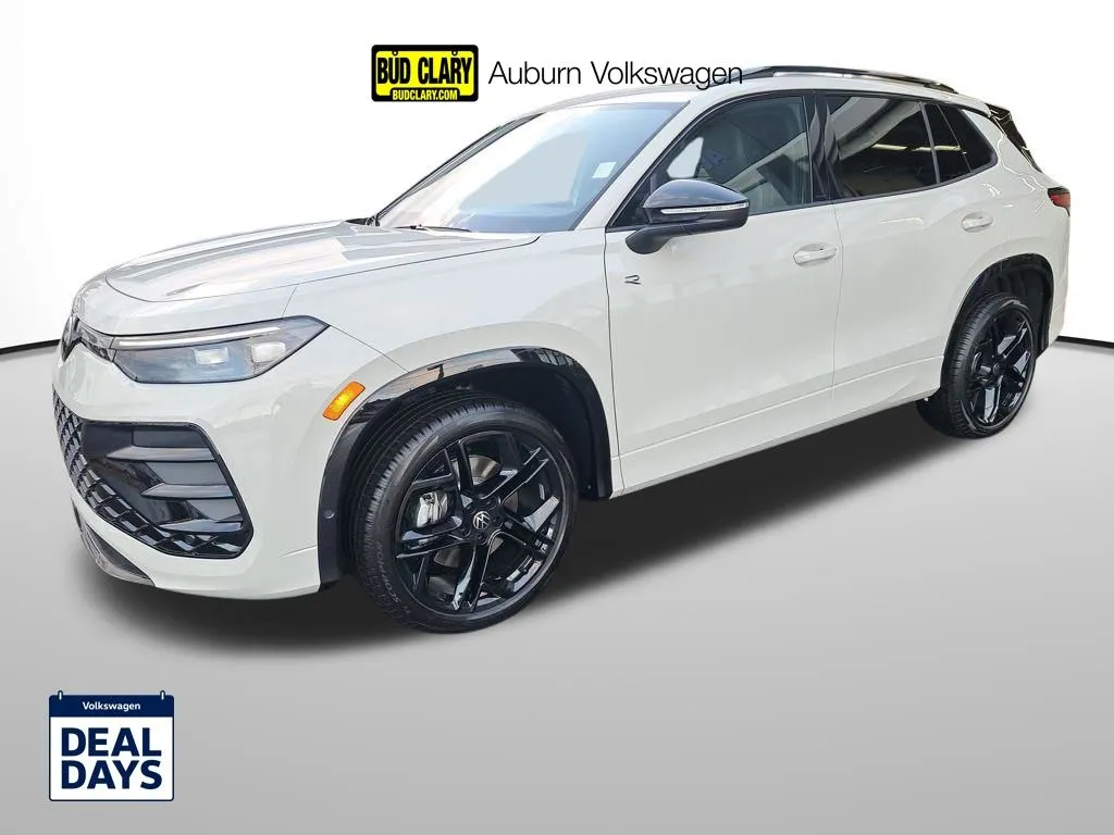 Beige 2026 Volkswagen Tiguan 2.0T SE R-Line Black for sale in Auburn, WA