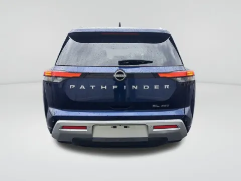More photos of 2023 Nissan Pathfinder SL at Auburn Volkswagen, WA