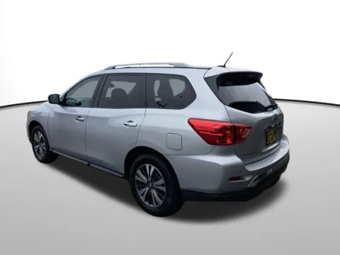 Another view of 2017 Nissan Pathfinder SV for sale in Auburn, WA at Auburn Volkswagen