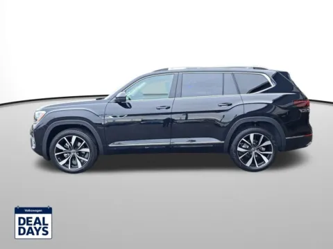 Photos of 2026 Volkswagen Atlas 2.0T SEL Premium R-Line for sale in Auburn, WA at Auburn Volkswagen