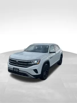 Photos of 2023 Volkswagen Atlas Cross Sport 2.0T SE w/Technology for sale in Auburn, WA at Bud Clary Auburn Volkswagen