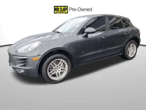 Gray 2018 Porsche Macan for sale in Auburn, WA