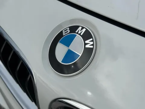 More photos of 2017 BMW 3 Series 330i Sedan 4D at Wanted Cars, FL