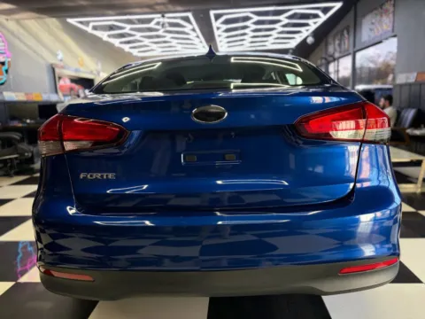 More photos of 2017 Kia Forte LX Sedan 4D at Wanted Cars, FL