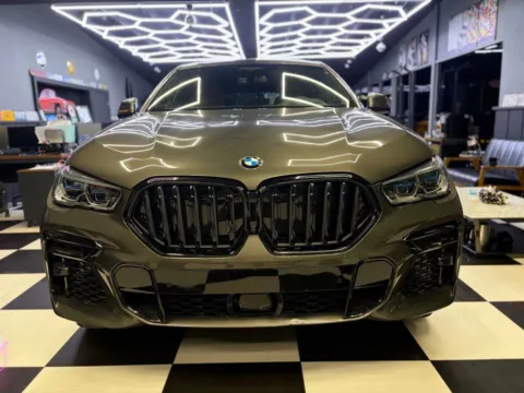 More photos of 2023 BMW X6 xDrive40i Sport Utility 4D at Wanted Cars, FL