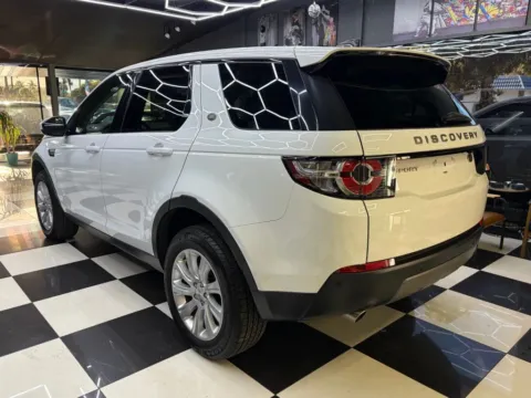 Another view of 2019 Land Rover Discovery Sport SE Sport Utility 4D for sale in North Miami Beach, FL at Wanted Cars