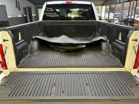 More photos of 2018 Ford F-150 Super Cab XL Pickup 4D 6 1/2 ft at Wanted Cars, FL