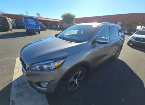 Gray 2016 Kia Sorento EX Sport Utility 4D for sale in North Miami Beach, FL