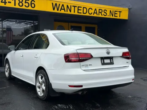 More photos of 2017 Volkswagen Jetta 1.8T SEL Sedan 4D at Wanted Cars, FL