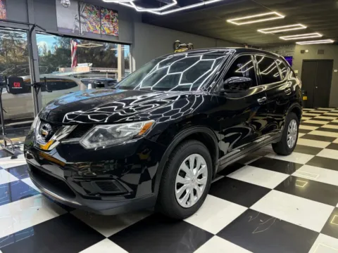Black 2016 Nissan Rogue S Sport Utility 4D for sale in North Miami Beach, FL