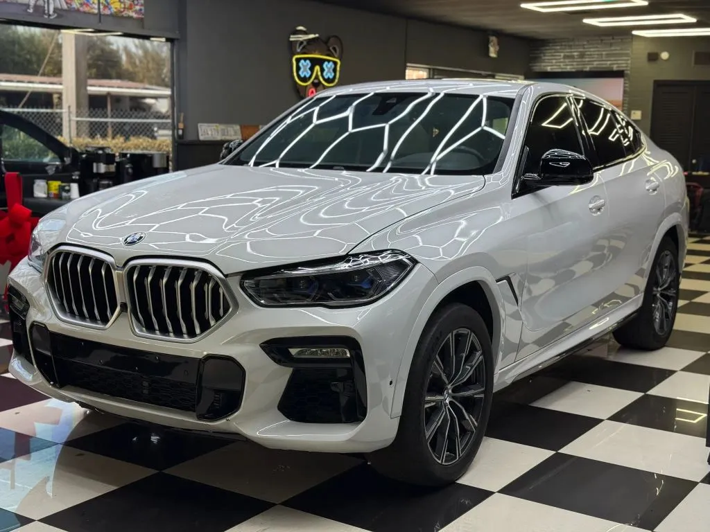 White 2021 BMW X6 xDrive40i Sport Utility 4D for sale in North Miami Beach, FL