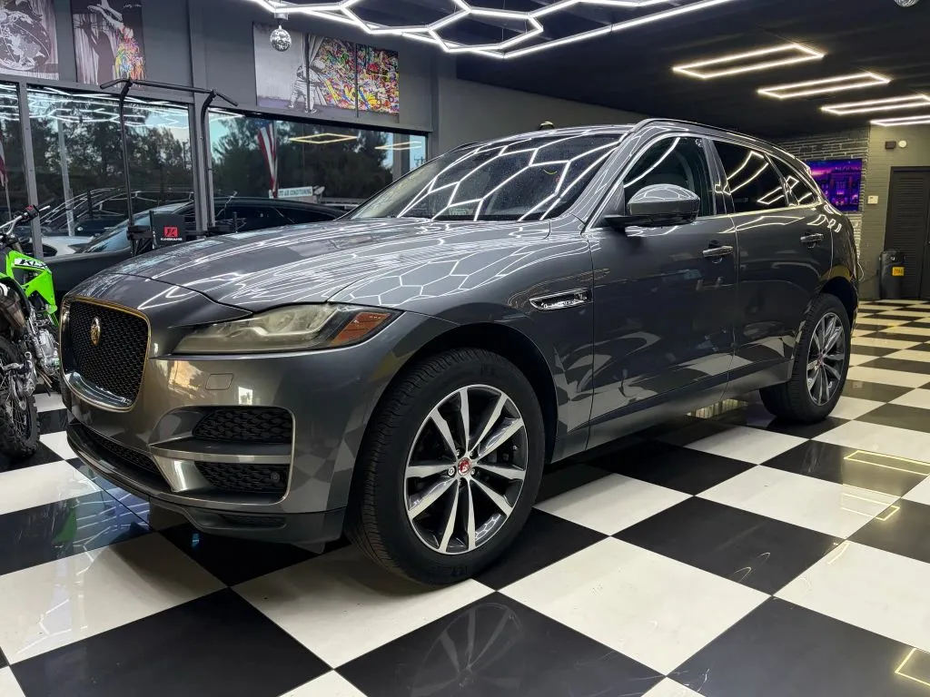 2018 Jaguar F-PACE 25t Prestige Sport Utility 4D for sale in North Miami Beach, FL