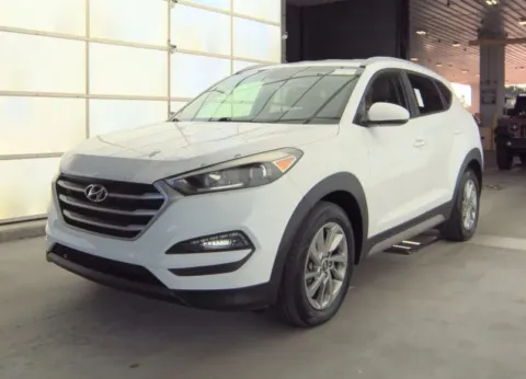White 2018 Hyundai Tucson SEL Sport Utility 4D for sale in North Miami Beach, FL