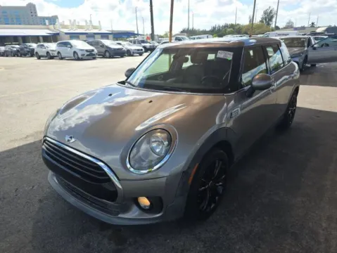 Red 2018 MINI Clubman Cooper Hatchback 4D for sale in North Miami Beach, FL