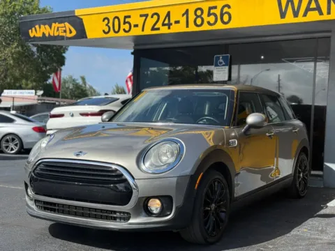 Red 2018 MINI Clubman Cooper Hatchback 4D for sale in North Miami Beach, FL