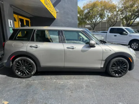 More photos of 2018 MINI Clubman Cooper Hatchback 4D at Wanted Cars, FL