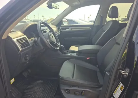 More photos of 2018 Volkswagen Atlas SEL Sport Utility 4D at Wanted Cars, FL