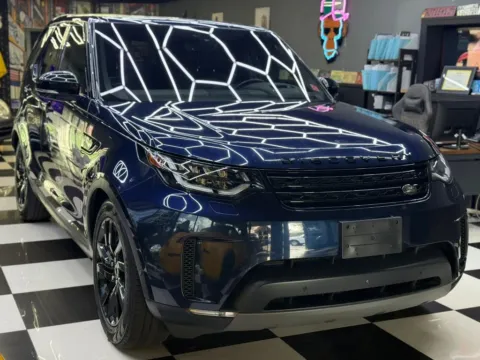 Another view of 2019 Land Rover Discovery HSE Luxury Sport Utility 4D for sale in North Miami Beach, FL at Wanted Cars