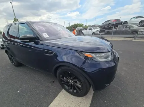 Another view of 2019 Land Rover Discovery HSE Luxury Sport Utility 4D for sale in North Miami Beach, FL at Wanted Cars