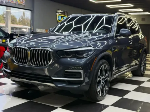 White 2020 BMW X5 sDrive40i Sport Utility 4D for sale in North Miami Beach, FL