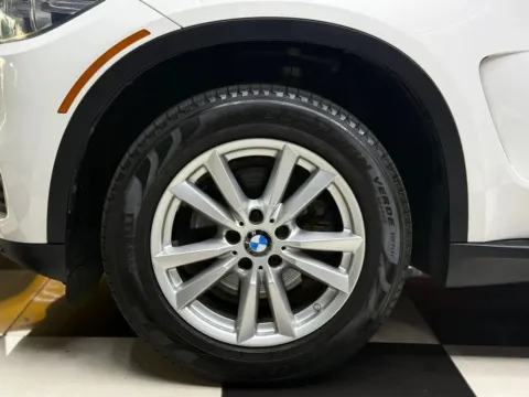 More photos of 2015 BMW X5 xDrive35i Sport Utility 4D at Wanted Cars, FL