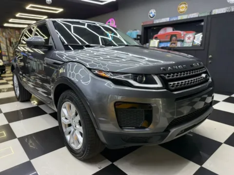 Another view of 2019 Land Rover Range Rover Evoque SE Sport Utility 4D for sale in North Miami Beach, FL at Wanted Cars
