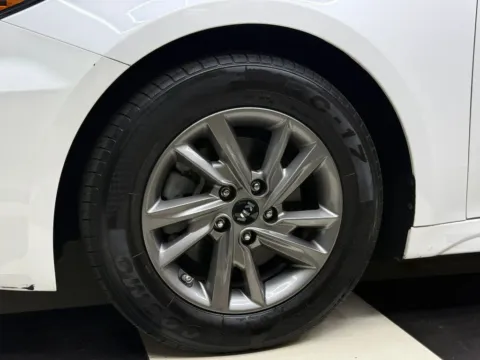 More photos of 2020 Kia Optima LX Sedan 4D at Wanted Cars, FL