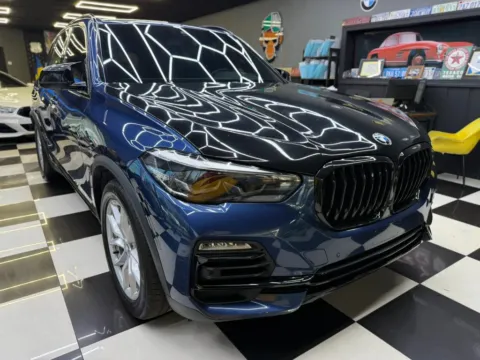 Another view of 2019 BMW X5 xDrive40i Sport Utility 4D for sale in North Miami Beach, FL at Wanted Cars
