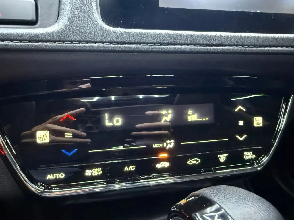 2021 Honda HR-V EX - Photo 29