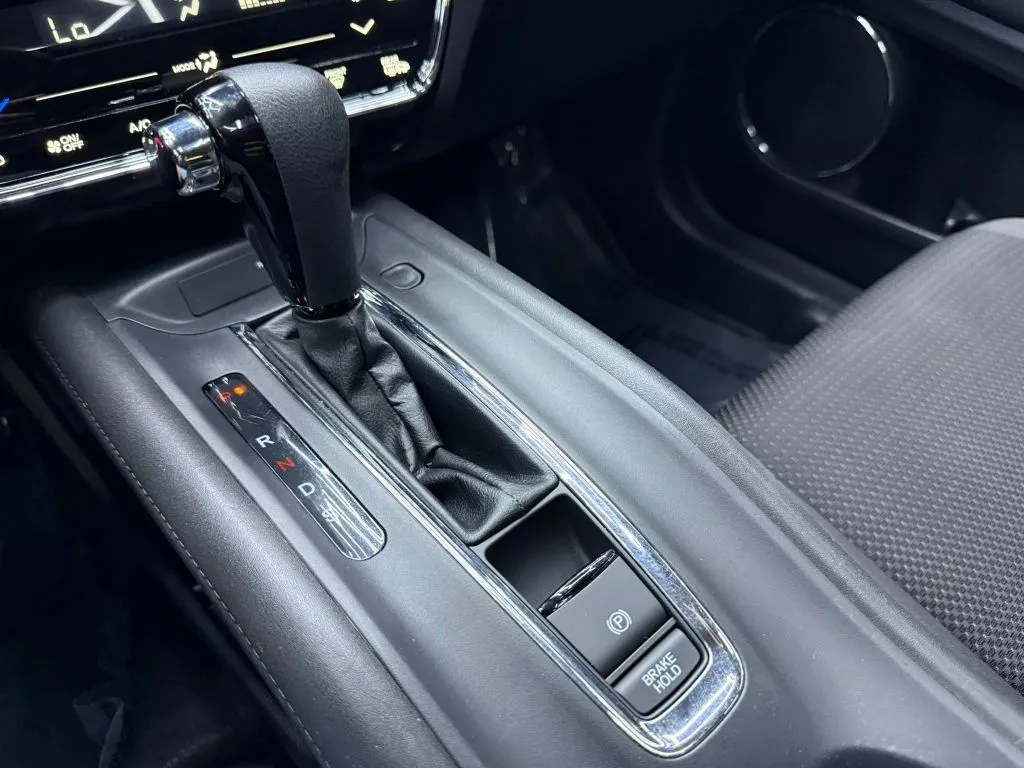 2021 Honda HR-V EX - Photo 30