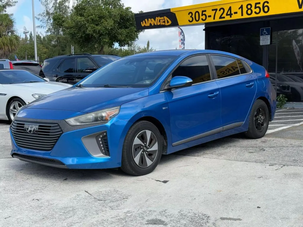 2017 Hyundai Ioniq Hybrid SEL Hatchback 4D for sale in North Miami Beach, FL